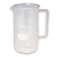 Béchers en verre avec poignée