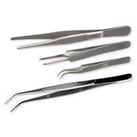 Pinces à dissection